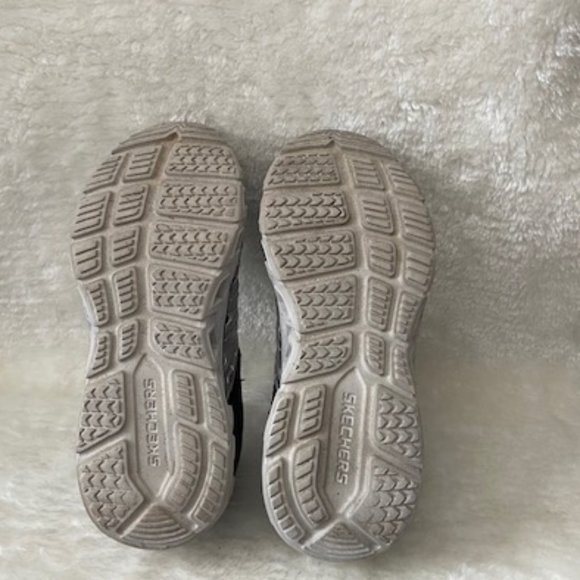 Skechers Light Up Shoes Kids Size 3 - Picture 7 of 8